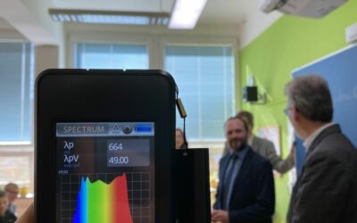 Základní škola Stupkova si vyrábí vlastní elektřinu, ve škole je nově i řada dalších moderních řešení
