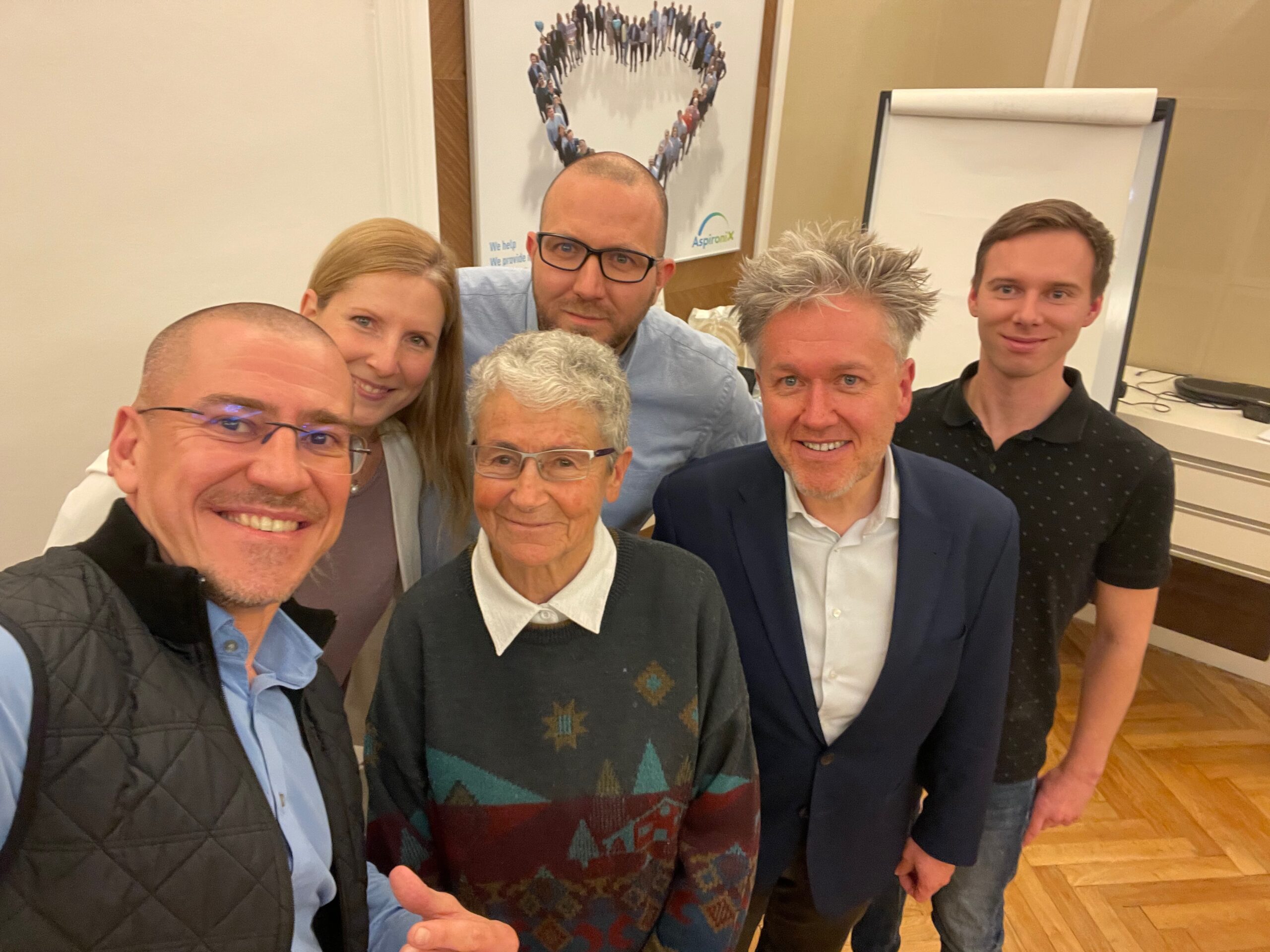 WE PARTICIPATED IN A SEMINAR WITH THE FOUNDER OF WORLD CHRONOBIOLOGY, PROFESSOR HELENA ILLNEROVÁ